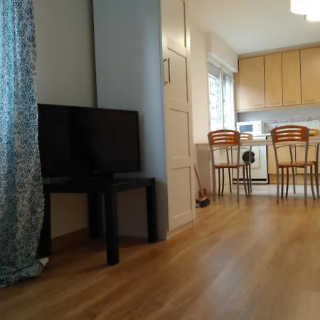 Apartamento Cabanilles ヒホン